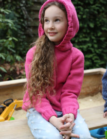 Dievčenský pulóver s kapucňou